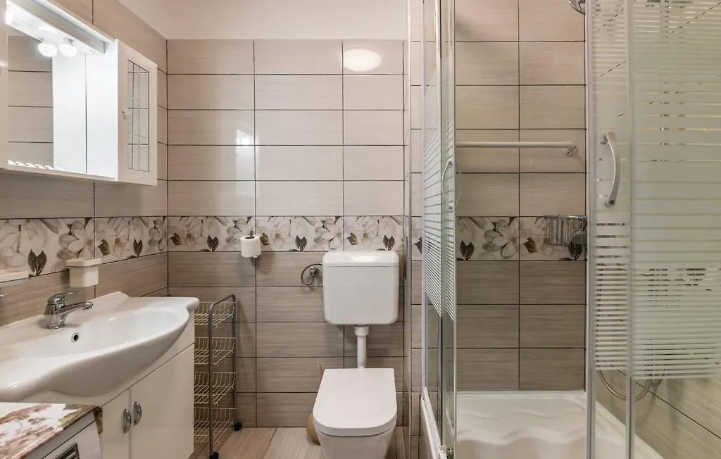Popovic Apartment Pula