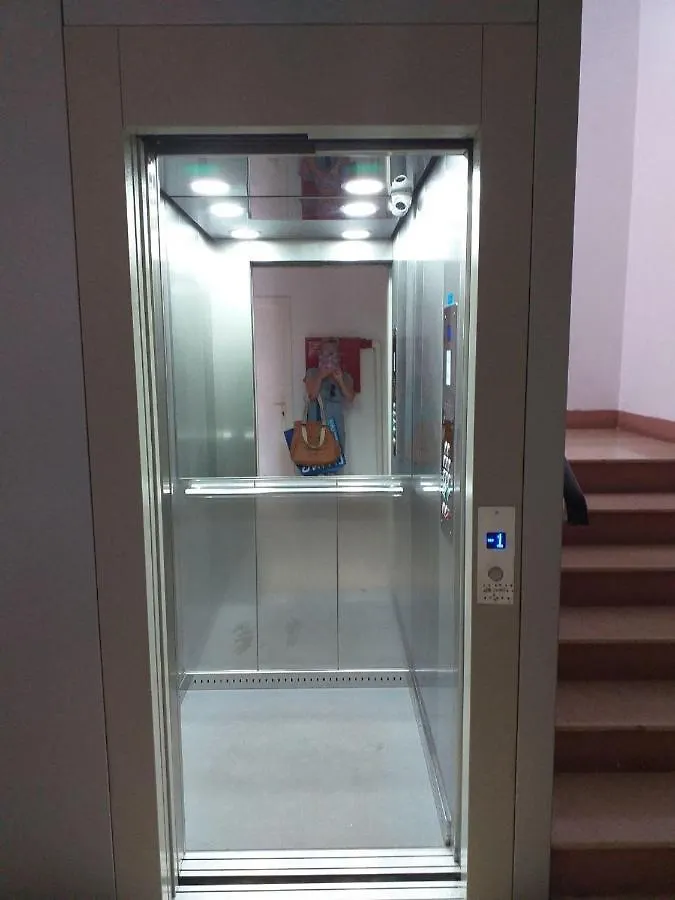 Popovic Apartment Pula 0*,  Croatia