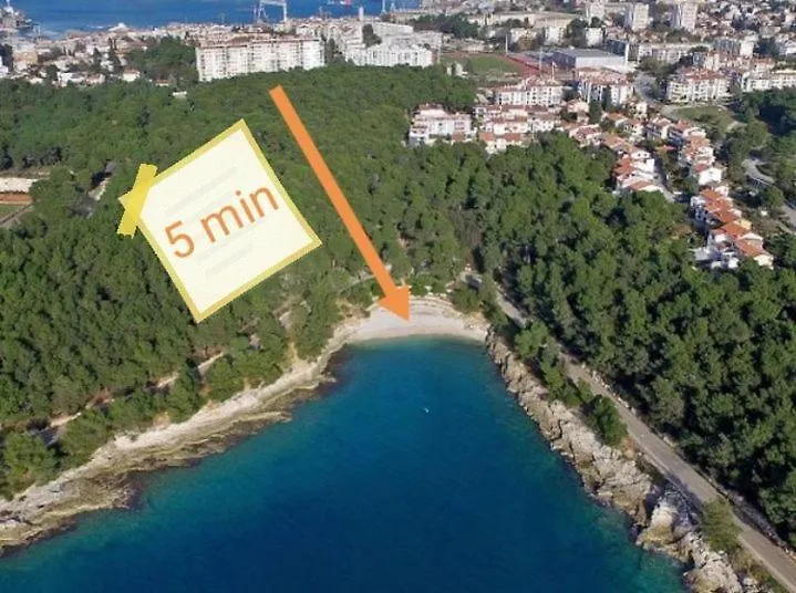 Popovic Apartment Pula Croatia